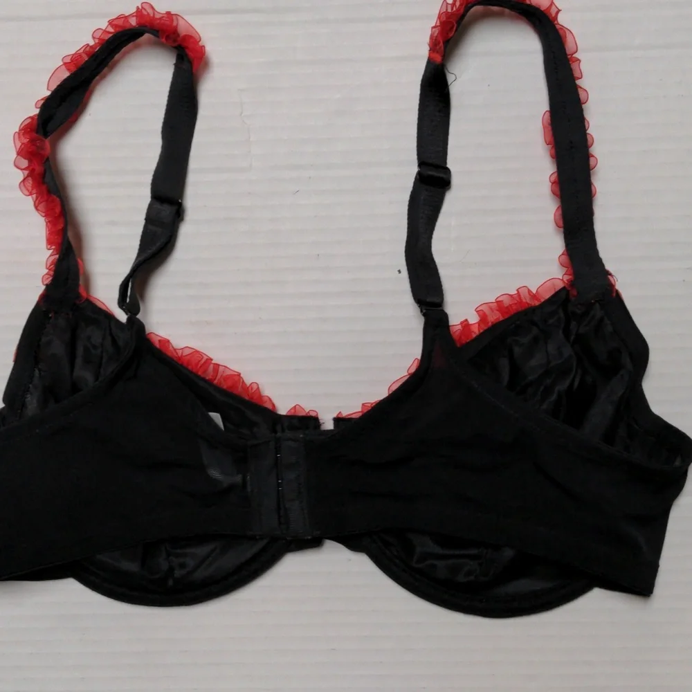 SOLD - Picture 3 of 6